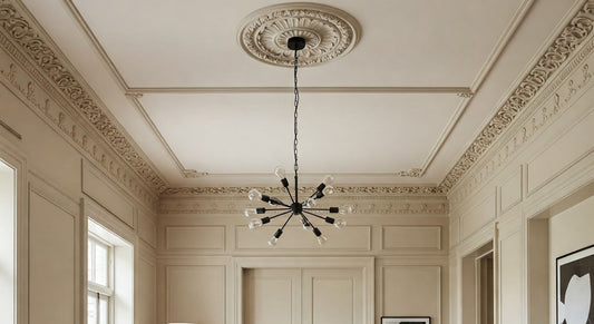Using Decorative Mouldings to Highlight Ceilings